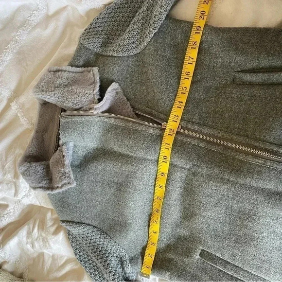 Love token Asymmetric Full Zip Faux Fur Lined Sweater Knit Jacket Gray: M - Picture 10 of 11